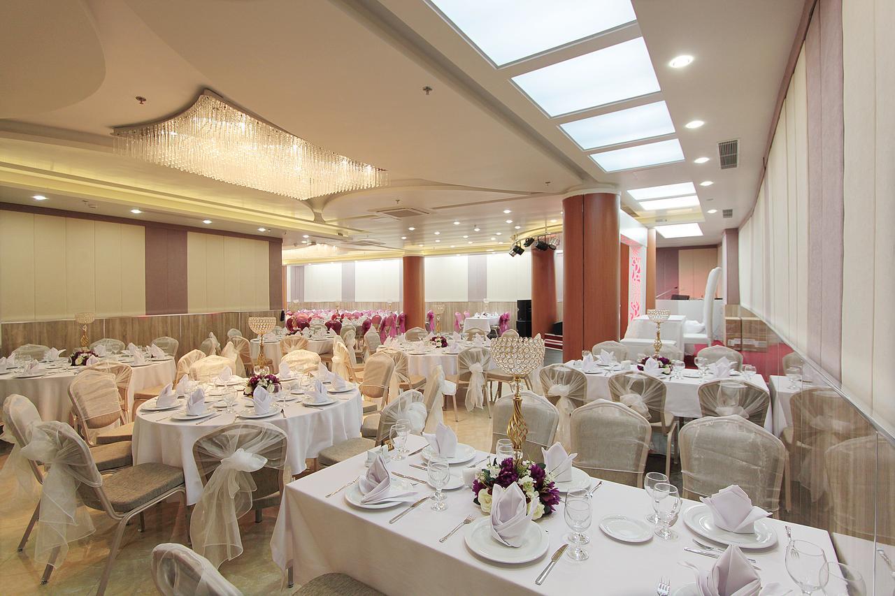 Forum Suite Otel Mersin  Bagian luar foto